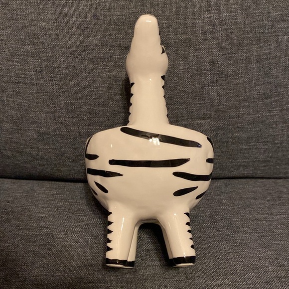 Zebra Potted Plant Holder - Picture 8 of 12